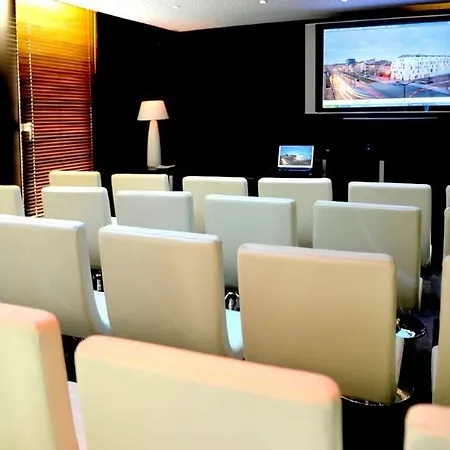 Hotel Seeko'o 4*